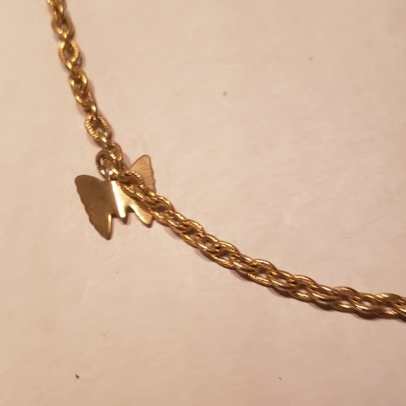 Vintage Sarah Coventry Goldtone Chain with Butterfly Charms 30 Inches Long - Picture 2 of 6